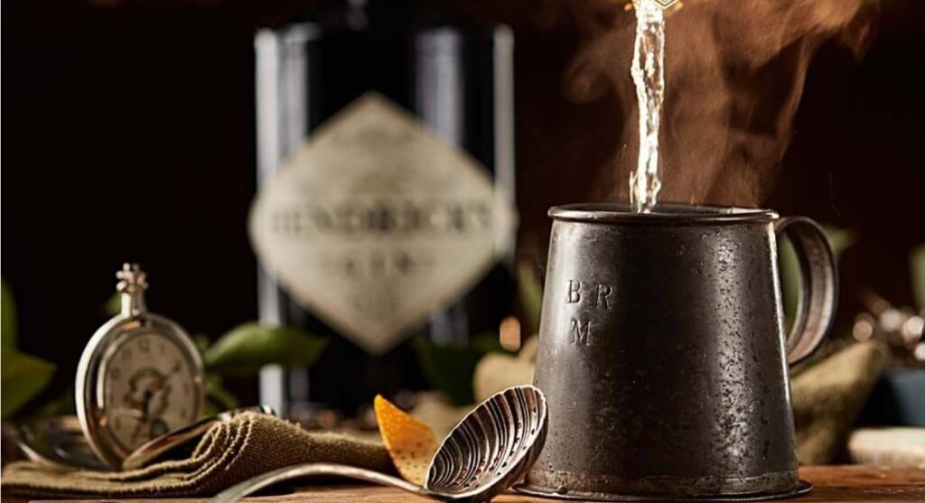 HENDRICK’S Hot Gin Old Fashioned
