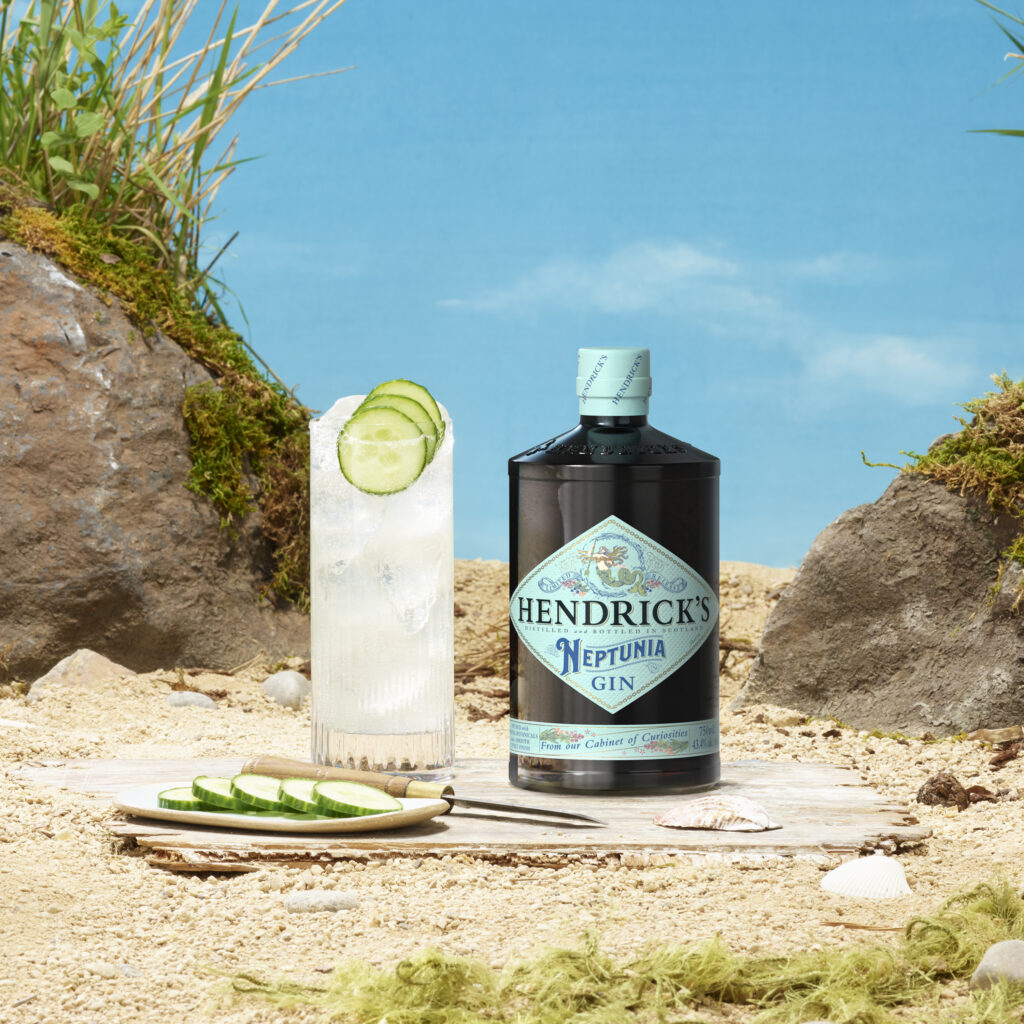 HENDRICK’S NEPTUNIA GIN Fizz