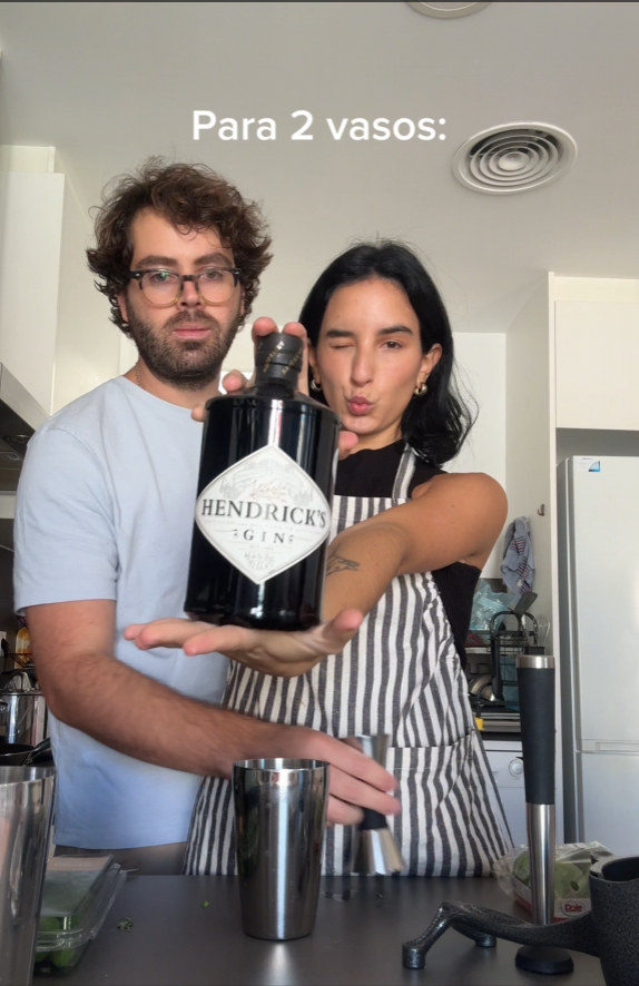 Hendrick’s Veraniego con Albahaca