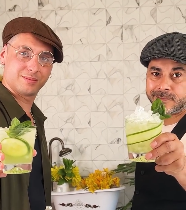 Hendrick’s basil smash, un refrescante cocktail para el verano 🌿🥒🌹